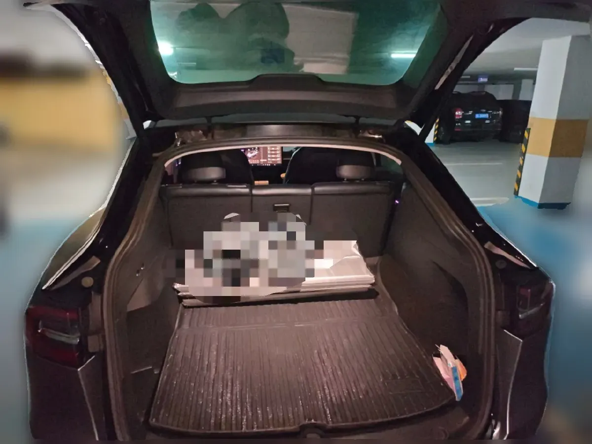 2022 Tesla Model Y BEV 60KWH,autocango,china used car exporter,china ev exporter,chinese used car exporter,chinese used ev exporter