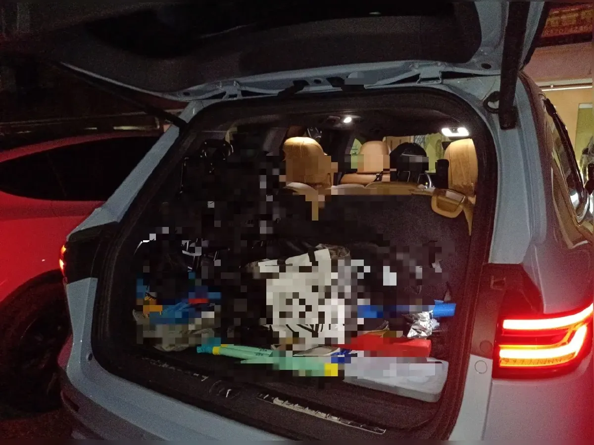 2020 Li ONE Range Extended 131HP REEV 40.5KWH,autocango,china used car exporter,china ev exporter,chinese used car exporter,chinese used ev exporter