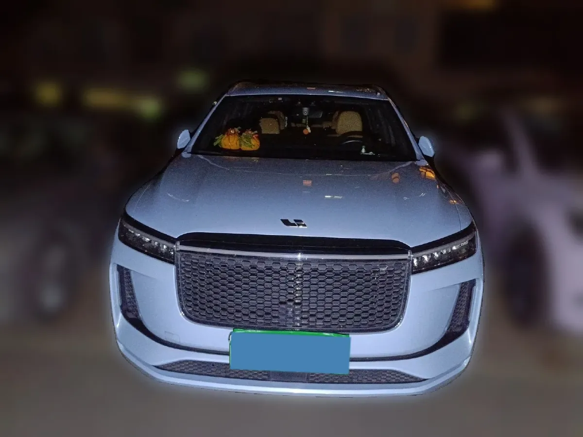 2020 Li ONE Range Extended 131HP REEV 40.5KWH,autocango,china used car exporter,china ev exporter,chinese used car exporter,chinese used ev exporter