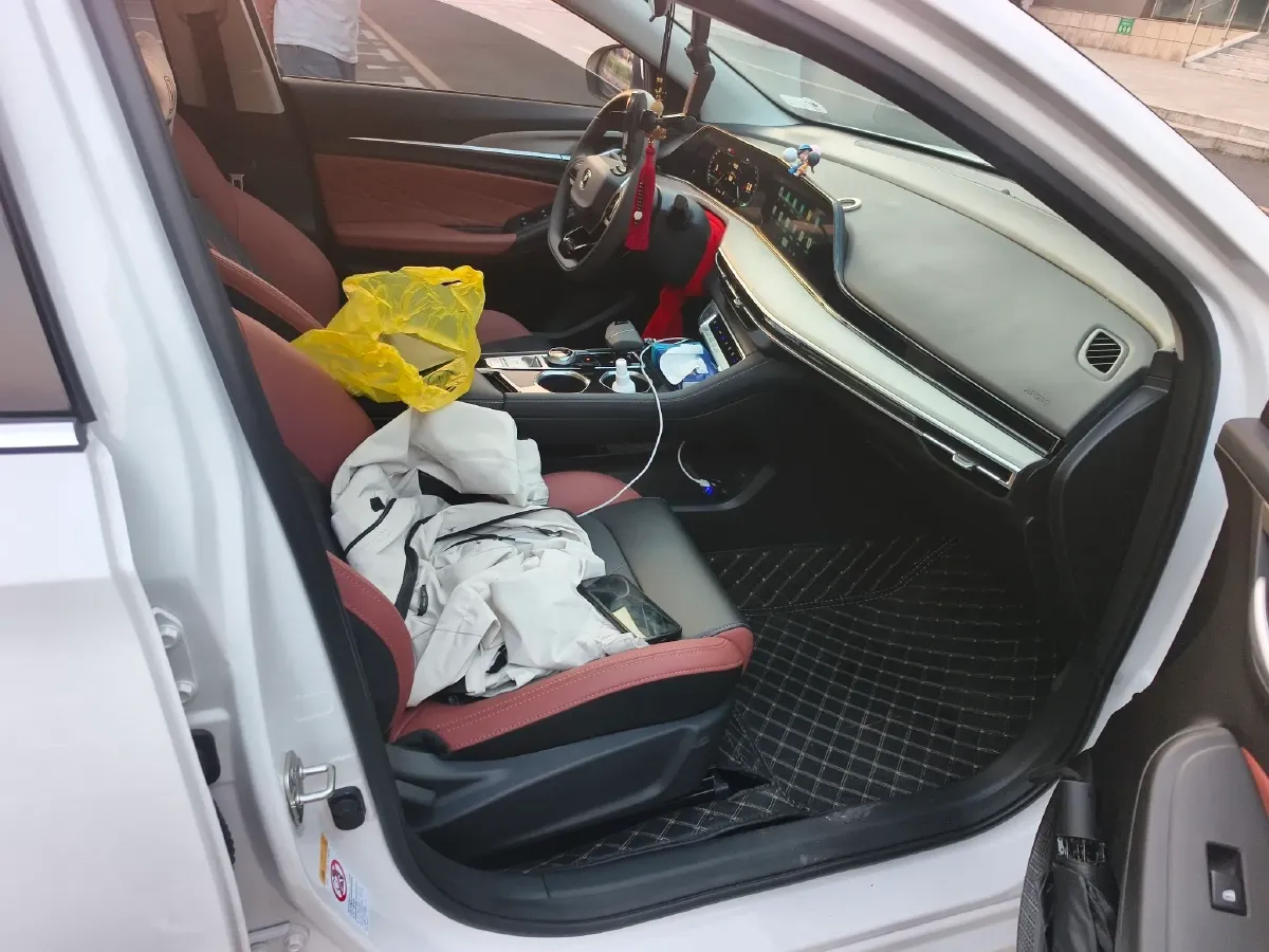 2024 ChangAn Eado 1.4T 160HP L4 7DCT,autocango,china used car exporter,china ev exporter,chinese used car exporter,chinese used ev exporter