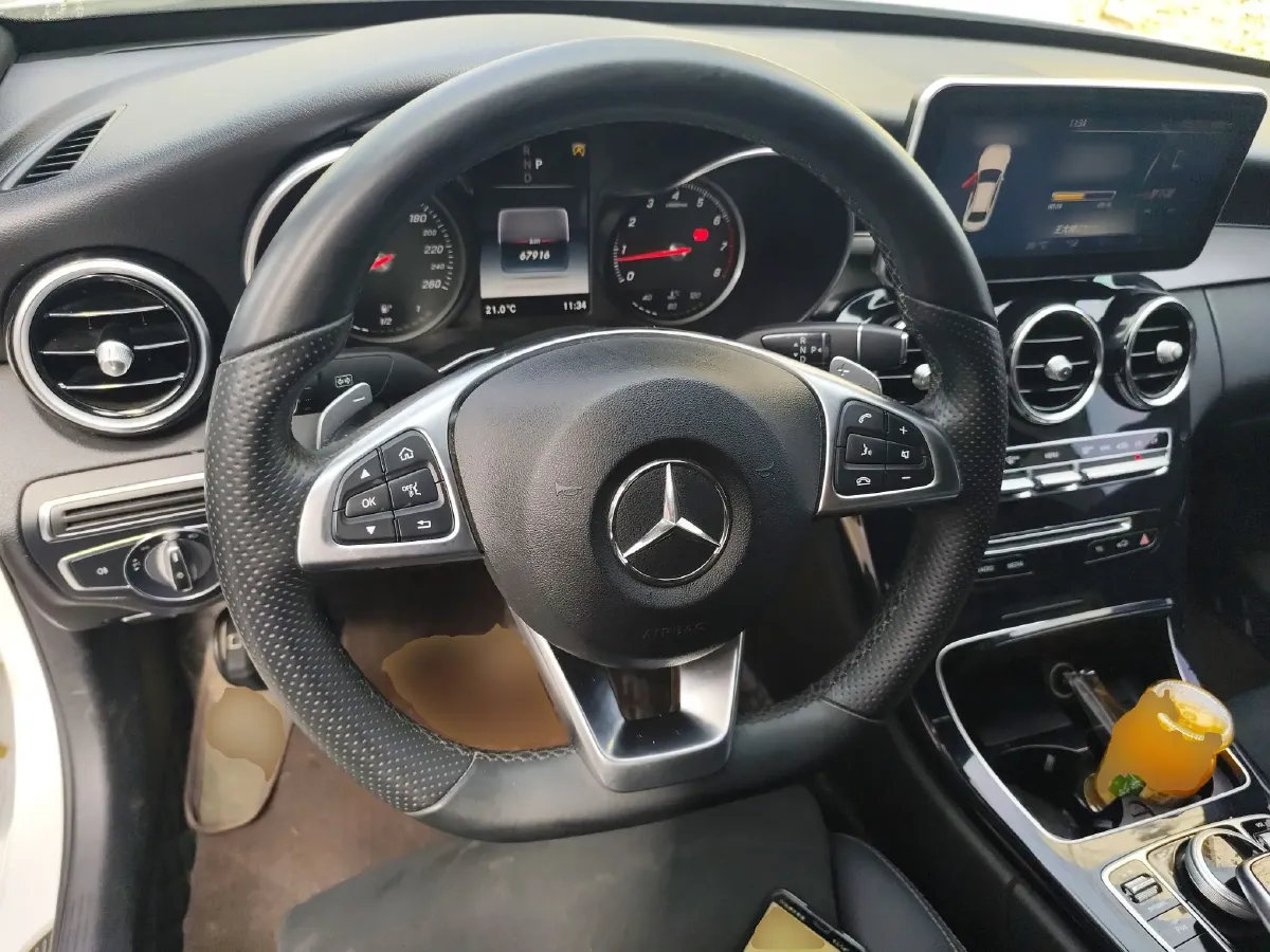 2017 Mercedes-Benz C Class 2.0T 184HP L4 9AT,autocango,china used car exporter,china ev exporter,chinese used car exporter,chinese used ev exporter