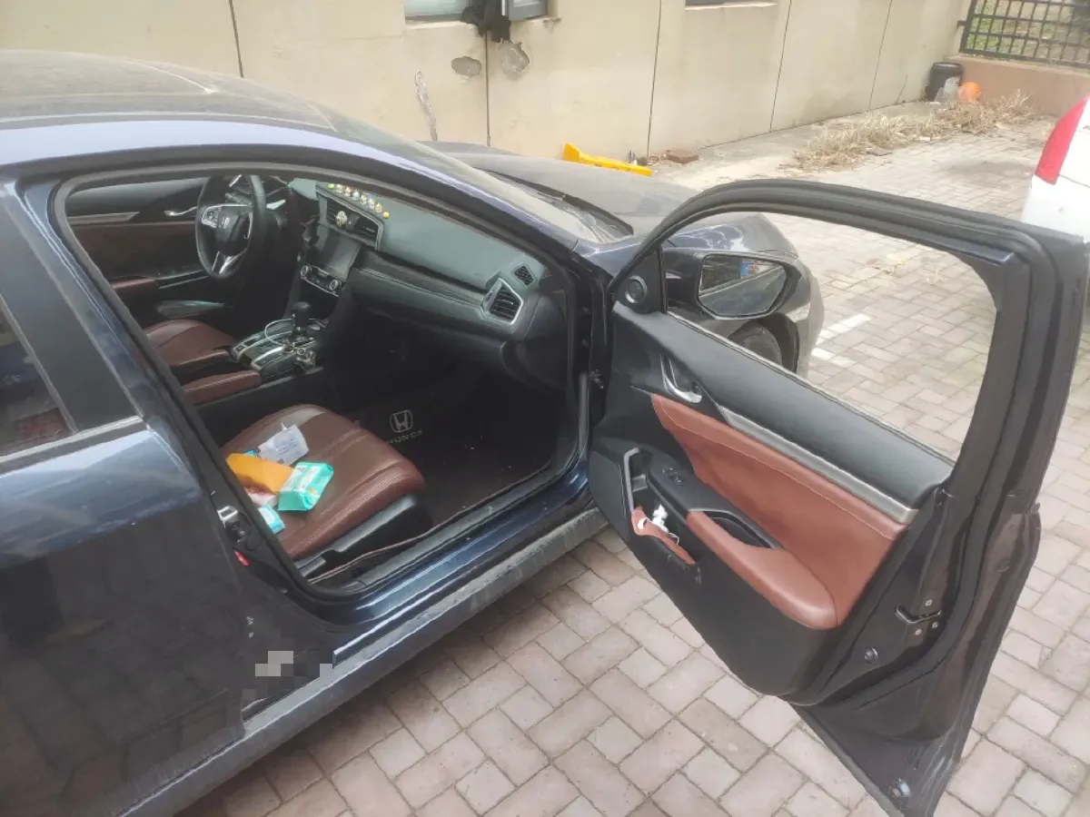 2019 Honda Civic 1.5T 177HP L4 CVT,autocango,china used car exporter,china ev exporter,chinese used car exporter,chinese used ev exporter