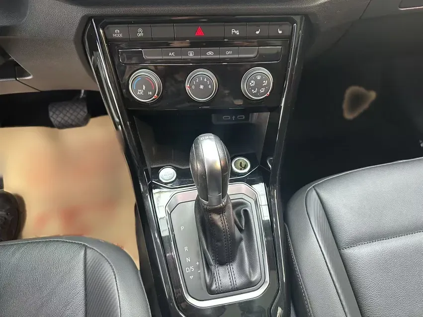 2021 Haval H7 2.0T 227HP L4 7DCT,autocango,china used car exporter,china ev exporter,chinese used car exporter,chinese used ev exporter