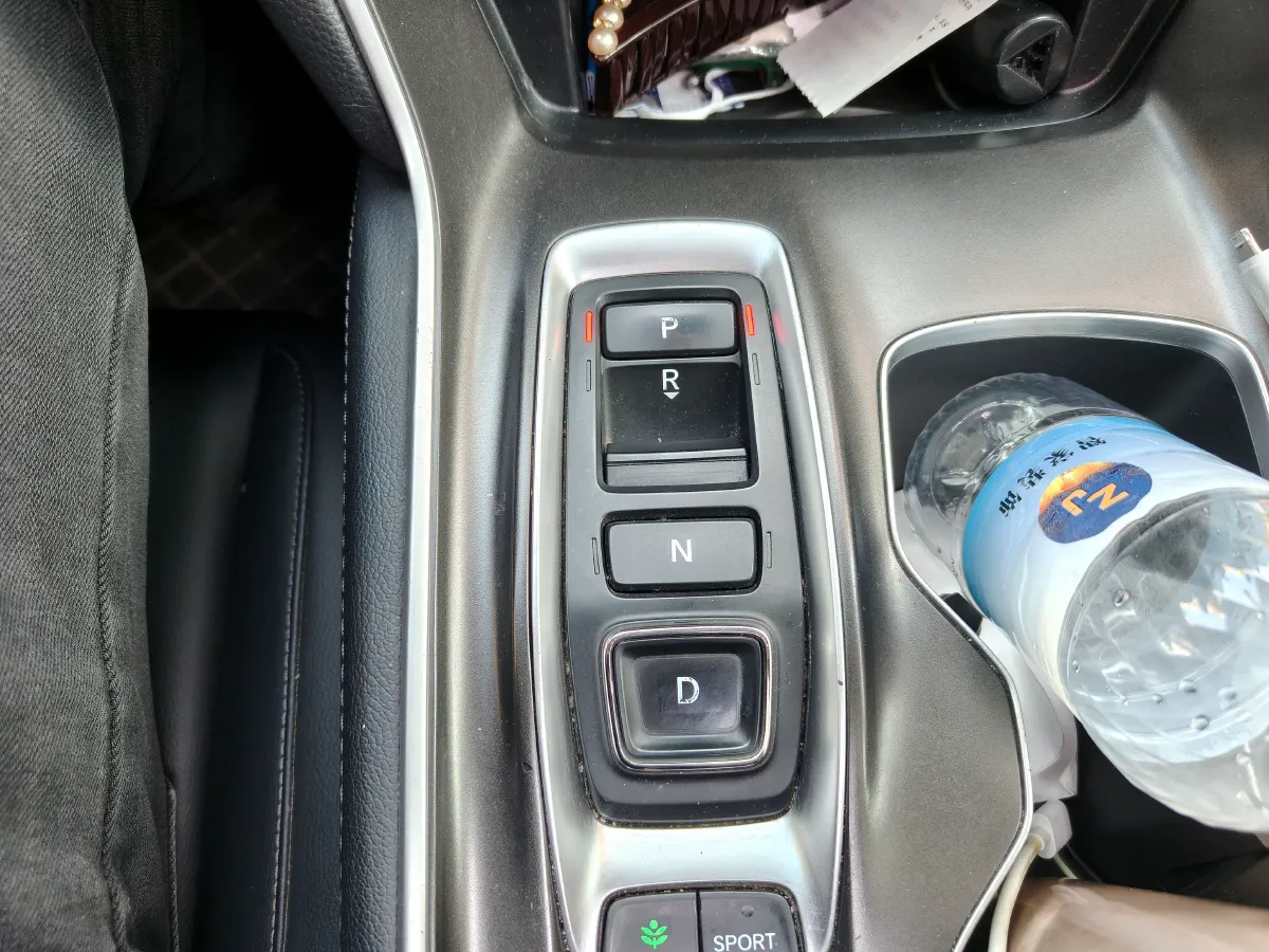 2018 Kia Sorento 2.0T 185HP L4 6AT,autocango,china used car exporter,china ev exporter,chinese used car exporter,chinese used ev exporter