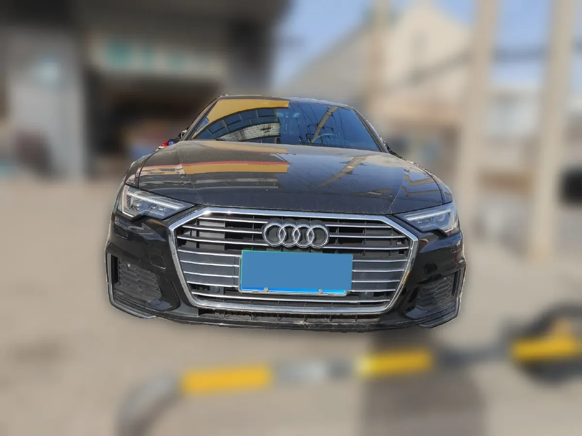 2021 Audi A6L 2.0T 190HP L4 7DCT,autocango,china used car exporter,china ev exporter,chinese used car exporter,chinese used ev exporter