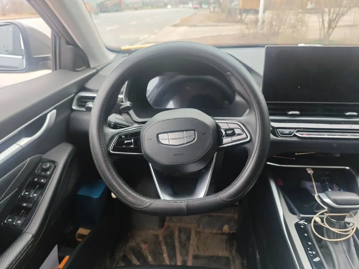 2025 Geely Emgrand 1.5L 127HP L4 CVT,autocango,china used car exporter,china ev exporter,chinese used car exporter,chinese used ev exporter