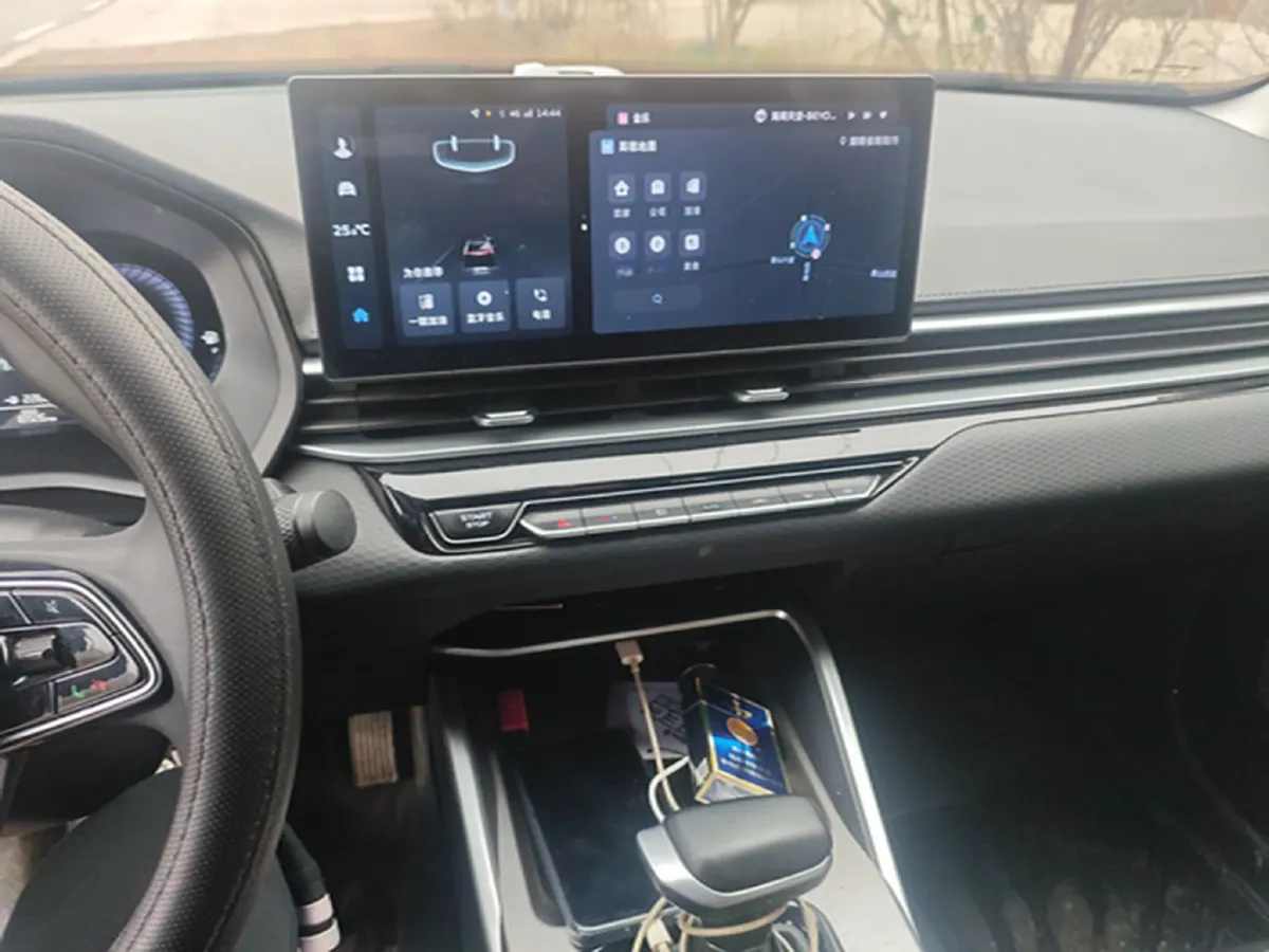 2025 Geely Emgrand 1.5L 127HP L4 CVT,autocango,china used car exporter,china ev exporter,chinese used car exporter,chinese used ev exporter