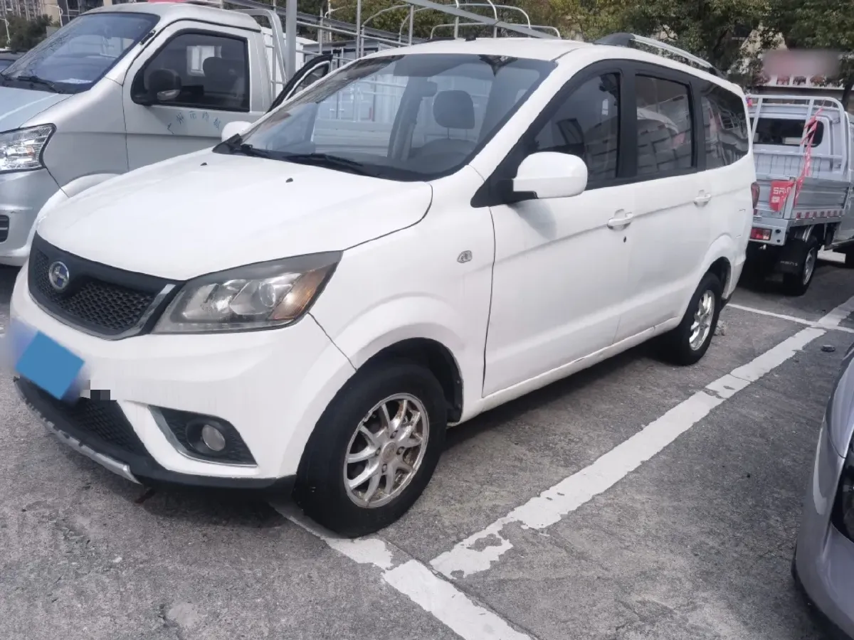 2015 Geely Englon C5 1.5L 102HP L4 5MT,autocango,china used car exporter,china ev exporter,chinese used car exporter,chinese used ev exporter