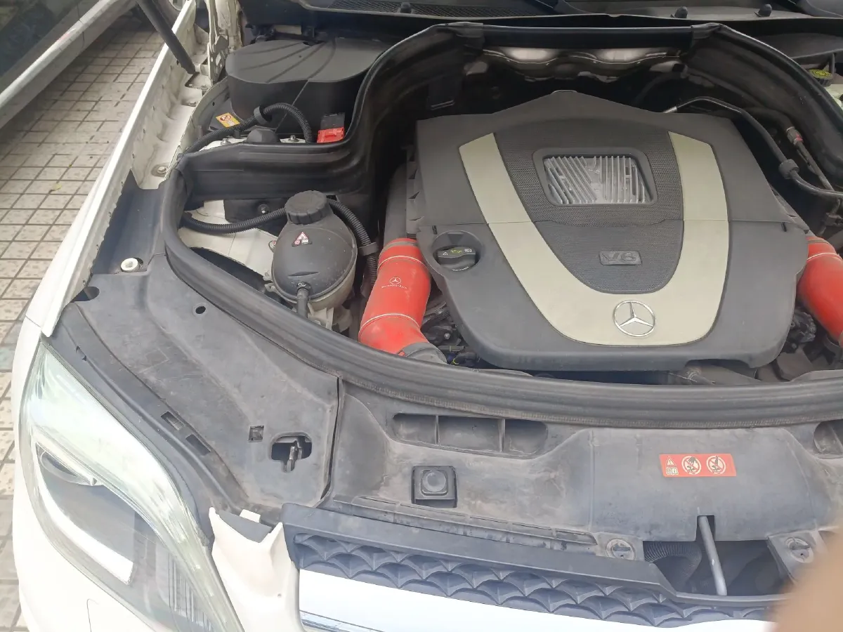 2015 Mercedes-Benz GLK Class 3.0L 245HP V6 7AT,autocango,china used car exporter,china ev exporter,chinese used car exporter,chinese used ev exporter