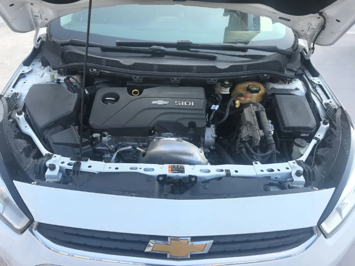 2016 Chevrolet Cruze 1.5L 114HP L4 6AT,autocango,china used car exporter,china ev exporter,chinese used car exporter,chinese used ev exporter