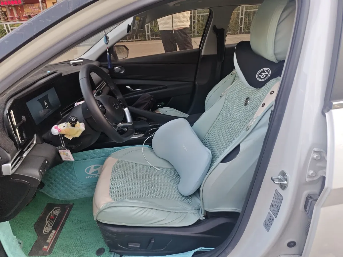 2022 Hyundai Elantra 1.5L 115HP L4 CVT,autocango,china used car exporter,china ev exporter,chinese used car exporter,chinese used ev exporter