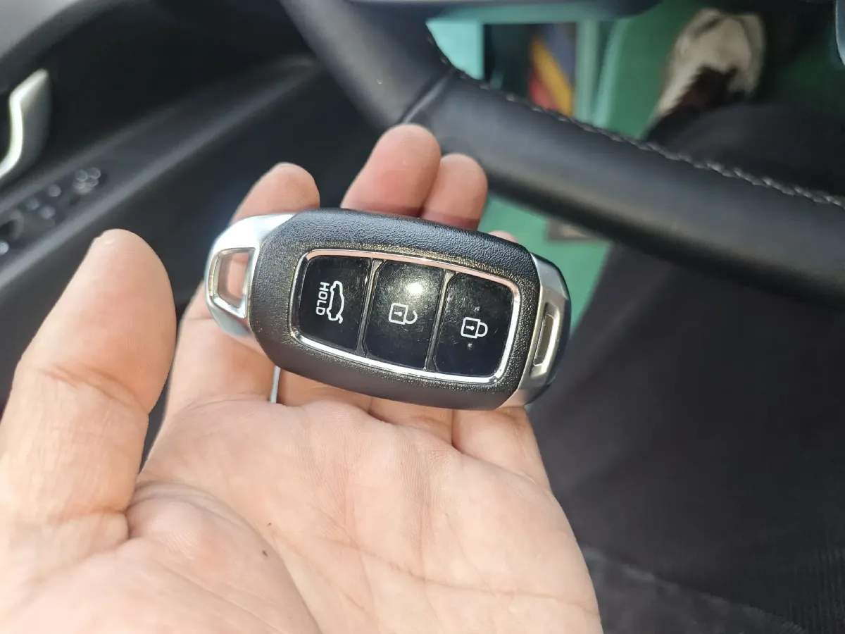 2022 Hyundai Elantra 1.5L 115HP L4 CVT,autocango,china used car exporter,china ev exporter,chinese used car exporter,chinese used ev exporter