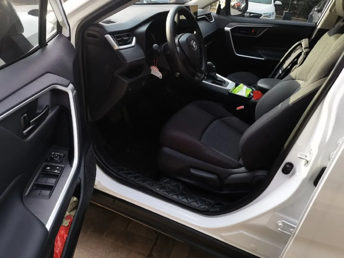 2023 Leapmotor C01 1.5L 95HP L4 REEV 43.7KWH,autocango,china used car exporter,china ev exporter,chinese used car exporter,chinese used ev exporter