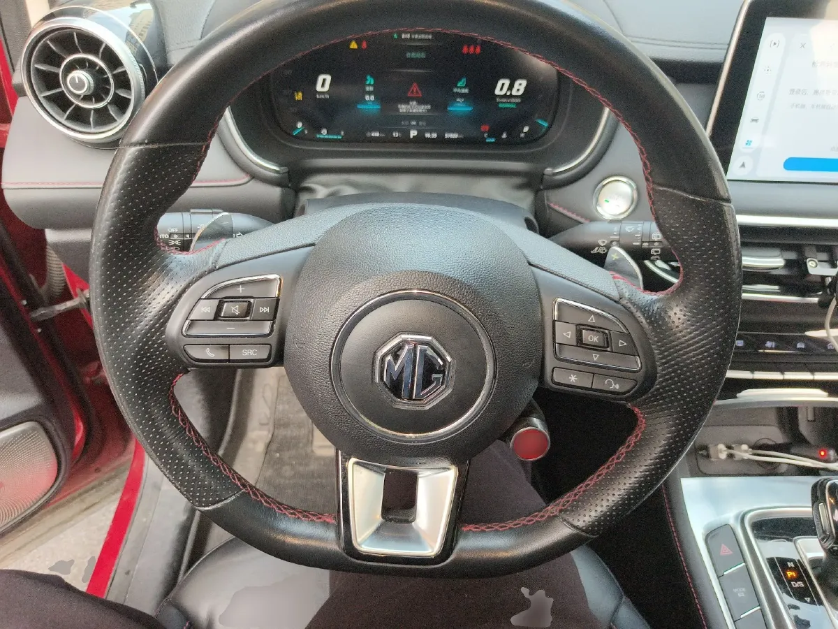 2019 MG HS 2.0T 231HP L4 6DCT,autocango,china used car exporter,china ev exporter,chinese used car exporter,chinese used ev exporter