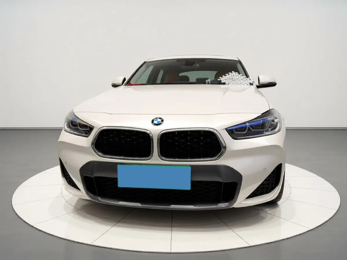 2023 BMW X2 2.0T 178HP L4 7DCT,autocango,china used car exporter,china ev exporter,chinese used car exporter,chinese used ev exporter