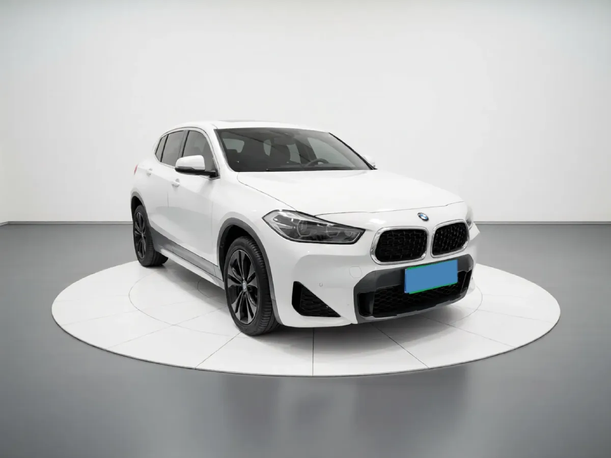2023 BMW X2 2.0T 178HP L4 7DCT,autocango,china used car exporter,china ev exporter,chinese used car exporter,chinese used ev exporter