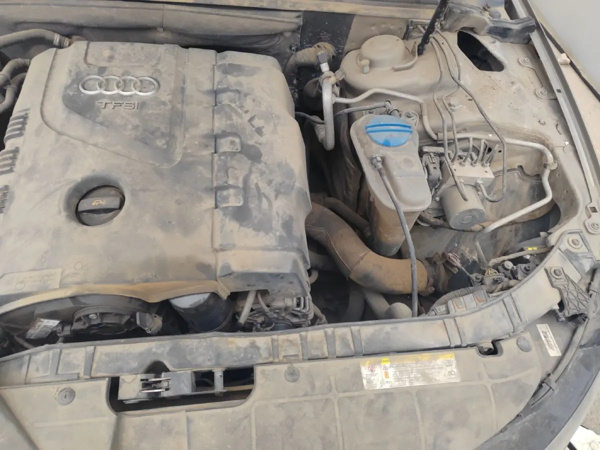 2013 Audi A4L 2.0T 180HP L4 CVT,autocango,china used car exporter,china ev exporter,chinese used car exporter,chinese used ev exporter