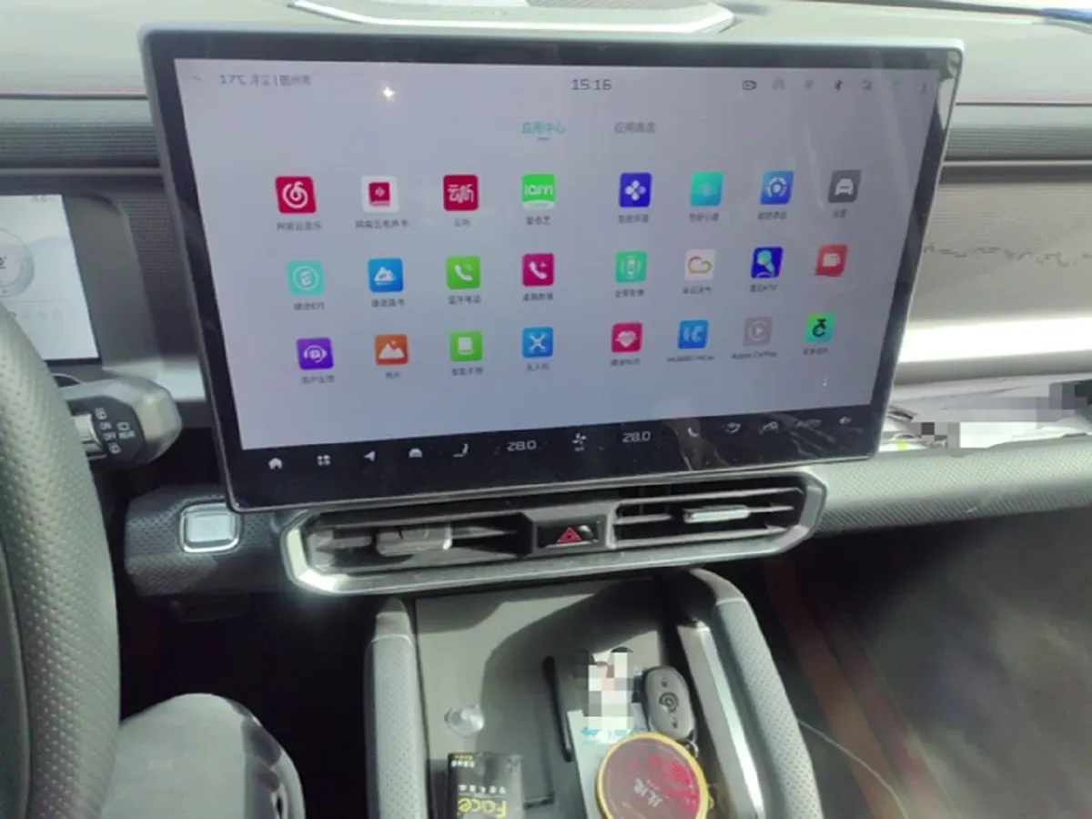 2024 Jetour Traveller 2.0T 254HP L4 7DCT,autocango,china used car exporter,china ev exporter,chinese used car exporter,chinese used ev exporter