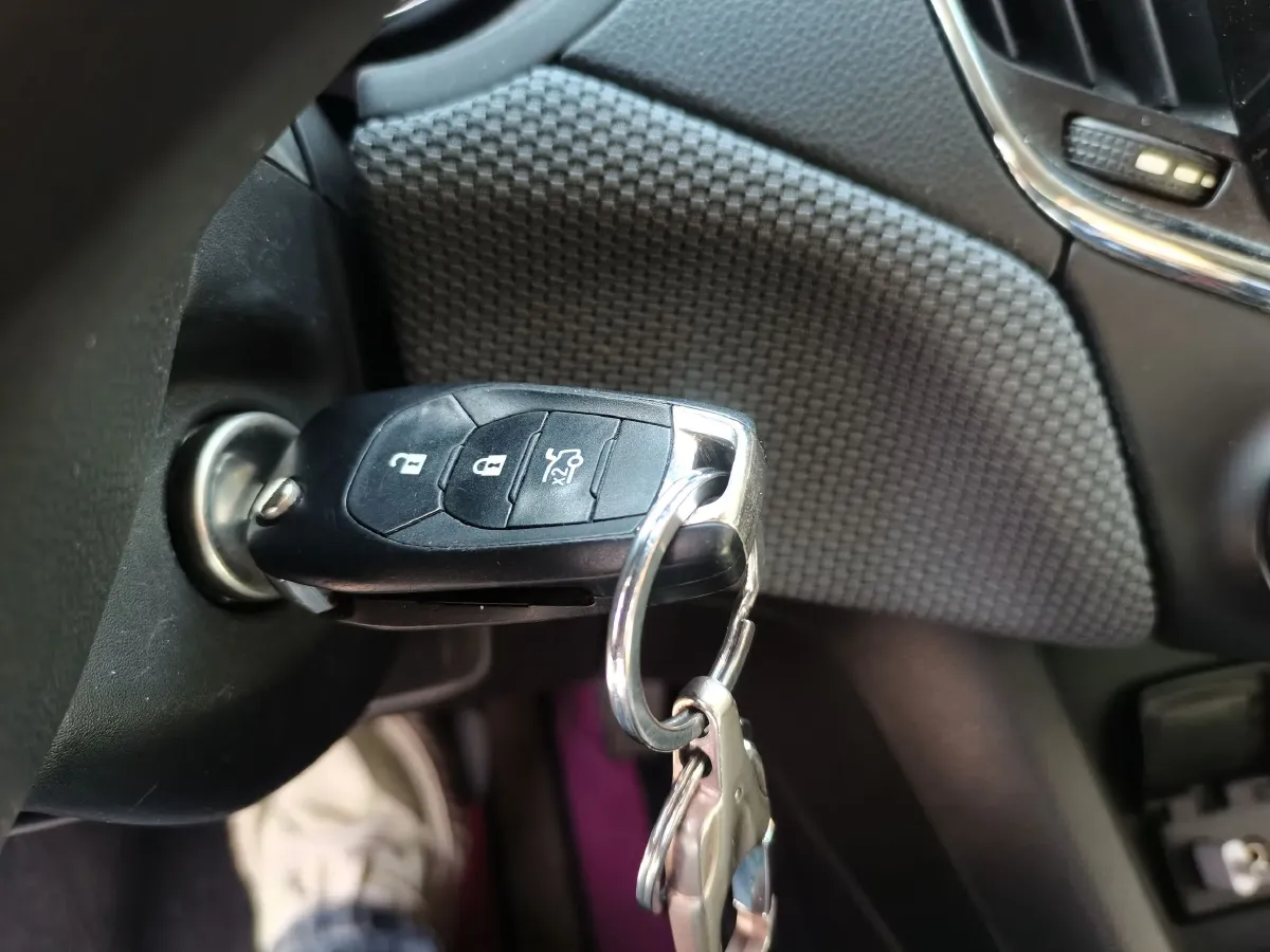 2017 Chevrolet Cruze 1.5L 114HP L4 6AT,autocango,china used car exporter,china ev exporter,chinese used car exporter,chinese used ev exporter