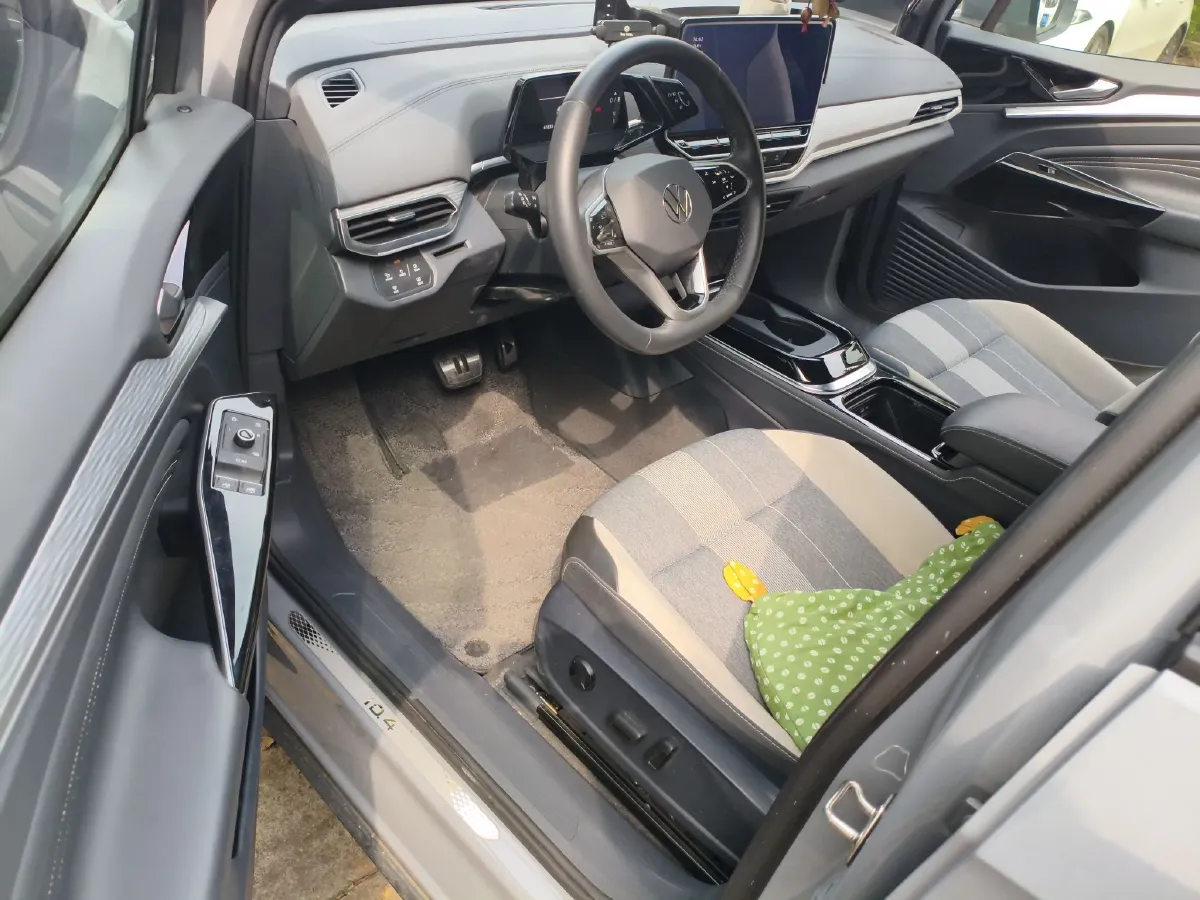 2024 Volkswagen ID.4 Crozz BEV 84.8KWH,autocango,china used car exporter,china ev exporter,chinese used car exporter,chinese used ev exporter