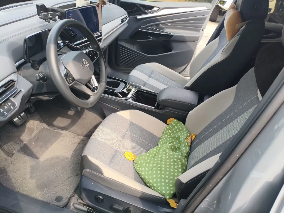 2024 Volkswagen ID.4 Crozz BEV 84.8KWH,autocango,china used car exporter,china ev exporter,chinese used car exporter,chinese used ev exporter