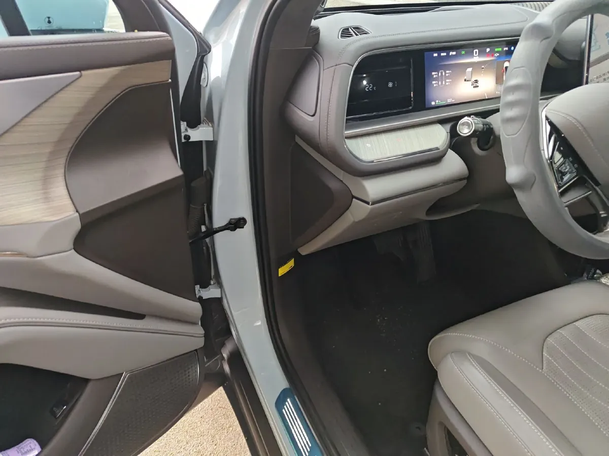 2023 Denza N7 BEV 91.3KWH,autocango,china used car exporter,china ev exporter,chinese used car exporter,chinese used ev exporter