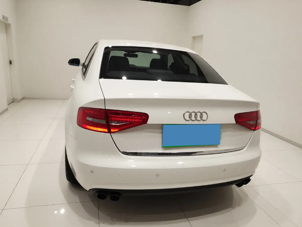2016 Audi A4L 2.0T 180HP L4 CVT,autocango,china used car exporter,china ev exporter,chinese used car exporter,chinese used ev exporter