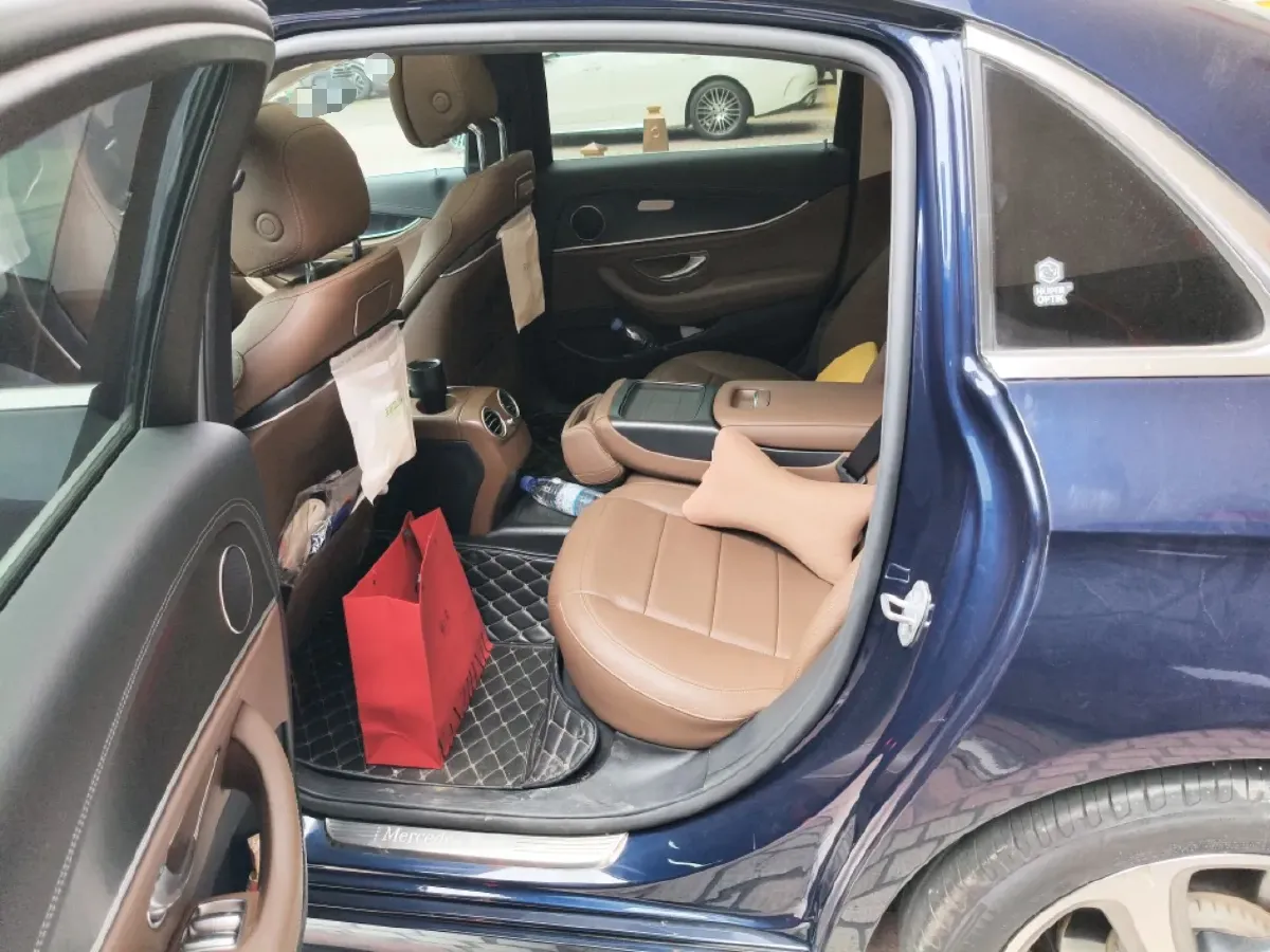 2019 Mercedes-Benz E Class 2.0T 245HP L4 9AT,autocango,china used car exporter,china ev exporter,chinese used car exporter,chinese used ev exporter