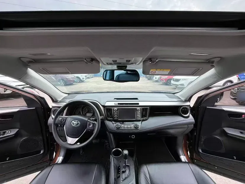 2016 Toyota RAV4 2.0L 151HP L4 CVT,autocango,china used car exporter,china ev exporter,chinese used car exporter,chinese used ev exporter