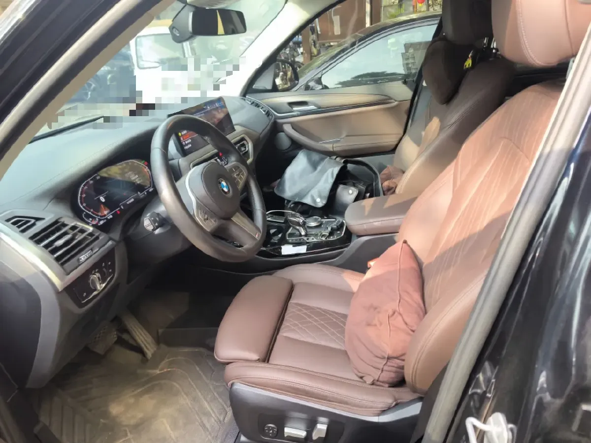 2023 BMW X3 2.0T 245HP L4 8AT,autocango,china used car exporter,china ev exporter,chinese used car exporter,chinese used ev exporter