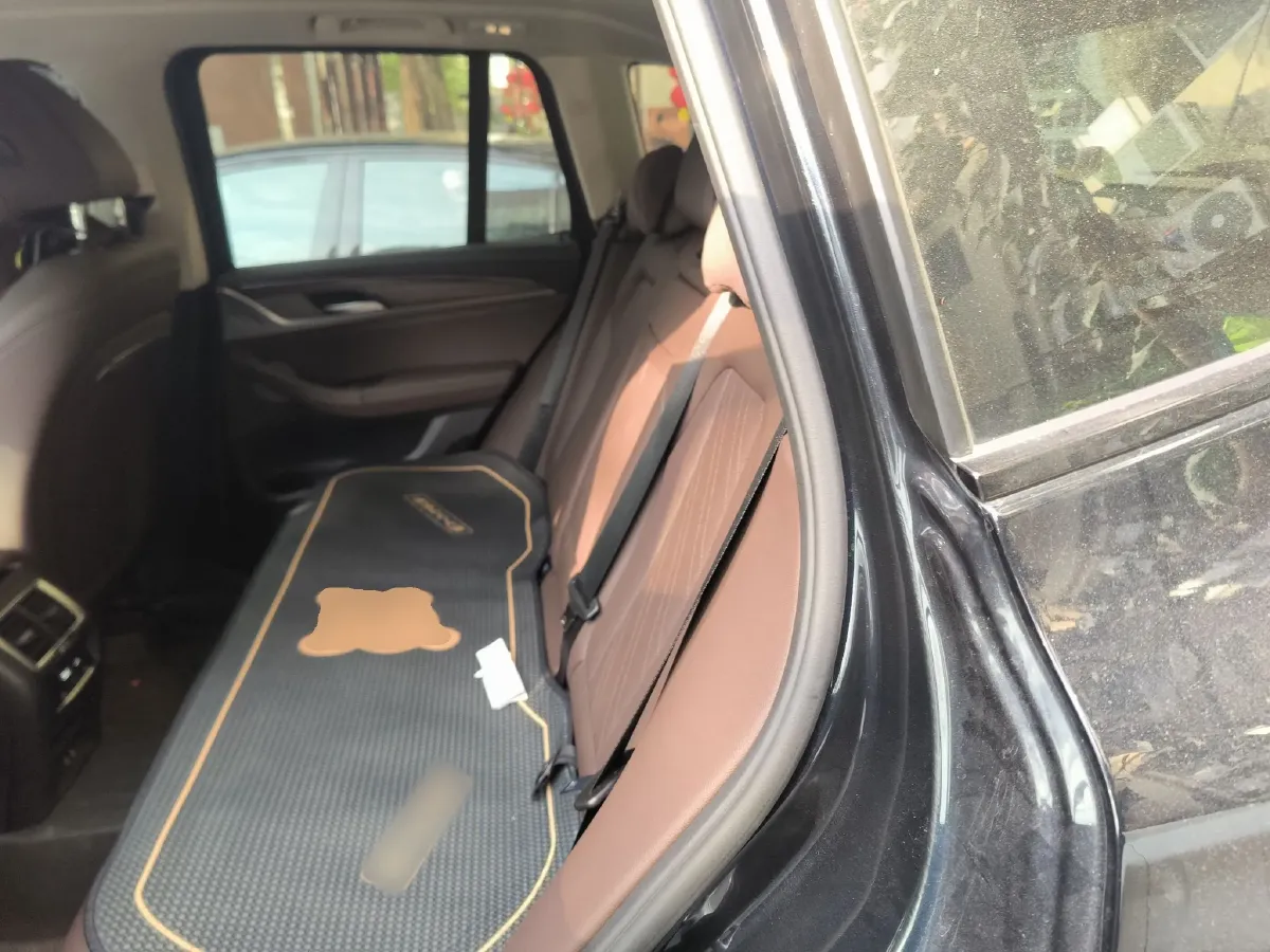 2023 BMW X3 2.0T 245HP L4 8AT,autocango,china used car exporter,china ev exporter,chinese used car exporter,chinese used ev exporter