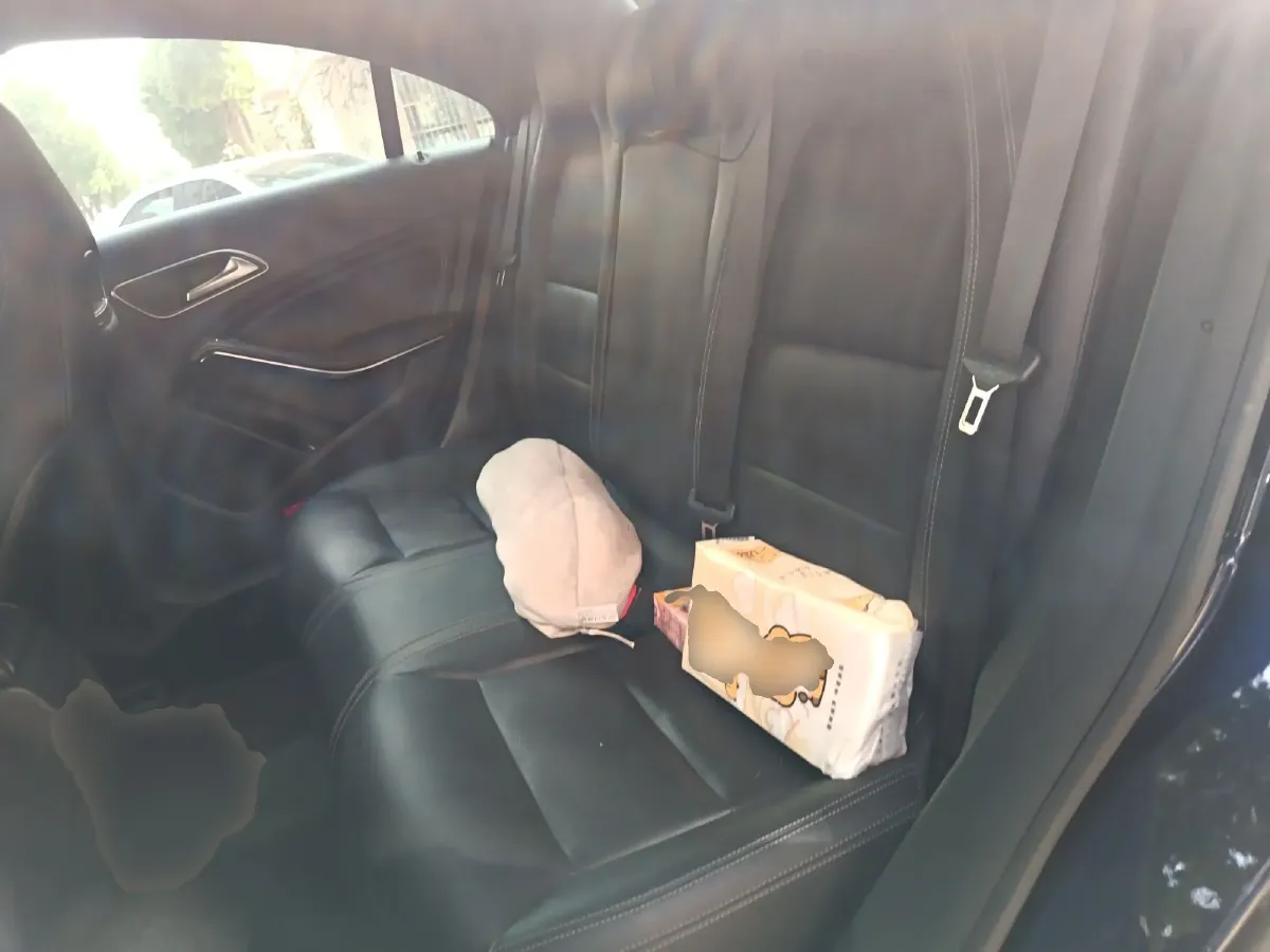 2016 Mercedes-Benz CLA Class 1.6T 156HP L4 7DCT,autocango,china used car exporter,china ev exporter,chinese used car exporter,chinese used ev exporter