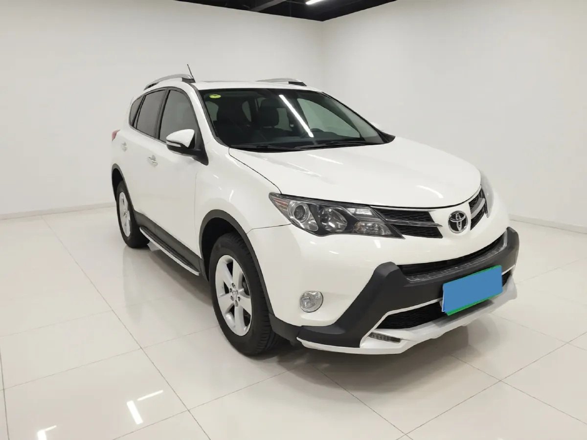 2013 Toyota RAV4 2.0L 147HP L4 CVT,autocango,china used car exporter,china ev exporter,chinese used car exporter,chinese used ev exporter