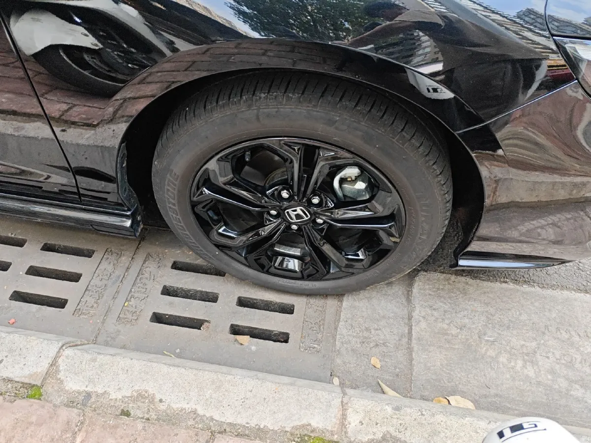 2025 Honda Accord 1.5T 192HP L4 CVT,autocango,china used car exporter,china ev exporter,chinese used car exporter,chinese used ev exporter