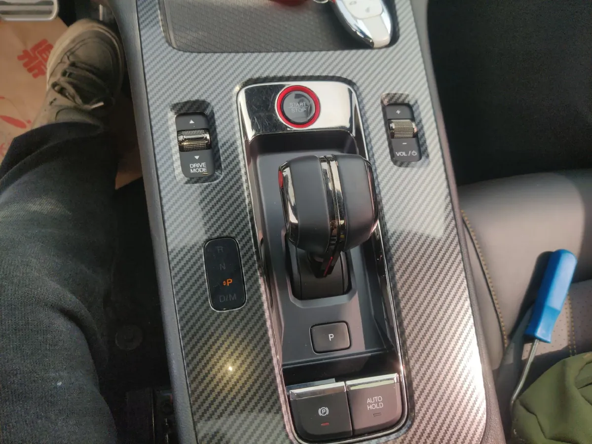 2021 GAC Trumpchi Empow 1.5T 177HP L4 7DCT,autocango,china used car exporter,china ev exporter,chinese used car exporter,chinese used ev exporter