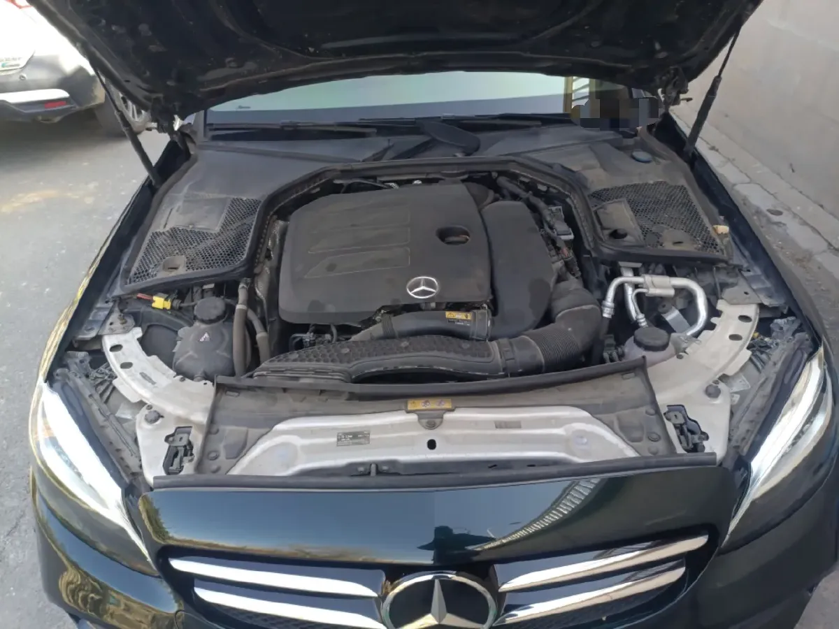 2020 Mercedes-Benz C Class 1.5T 184HP L4 9AT,autocango,china used car exporter,china ev exporter,chinese used car exporter,chinese used ev exporter