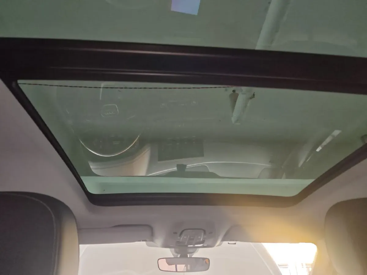 2022 Audi Q5L 2.0T 190HP L4 7DCT,autocango,china used car exporter,china ev exporter,chinese used car exporter,chinese used ev exporter