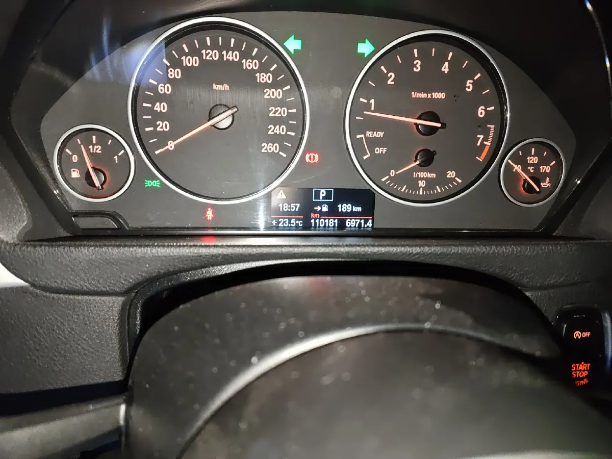 2013 BMW 3 Series GT 2.0T 184HP L4 8AT,autocango,china used car exporter,china ev exporter,chinese used car exporter,chinese used ev exporter