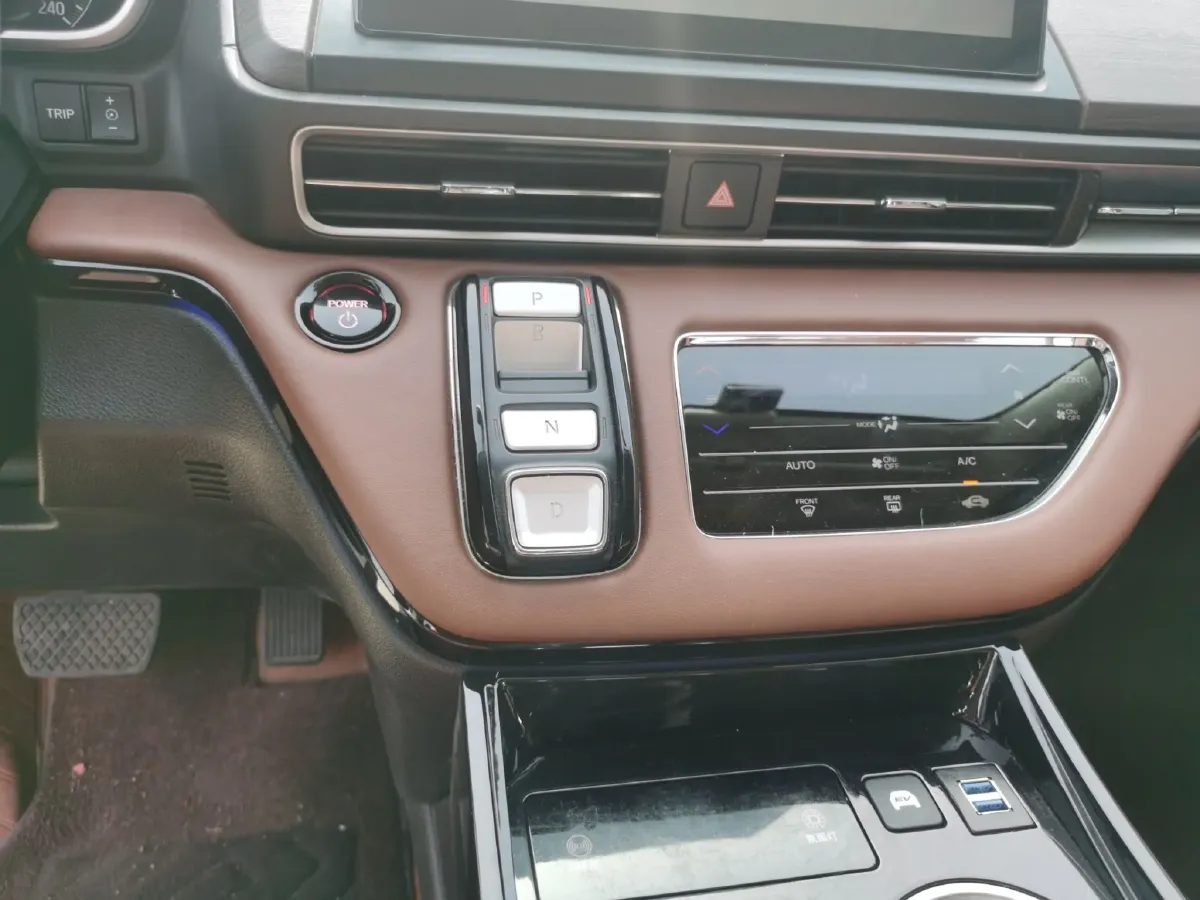 2024 Honda Odyssey 2.0L 146HP L4 E-CVT Hybrid,autocango,china used car exporter,china ev exporter,chinese used car exporter,chinese used ev exporter