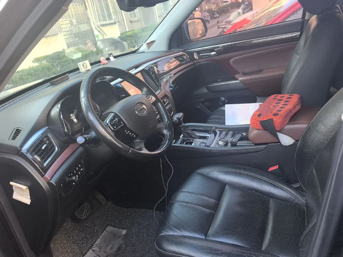 2017 GAC Trumpchi GS8 2.0T 201HP L4 6AT,autocango,china used car exporter,china ev exporter,chinese used car exporter,chinese used ev exporter