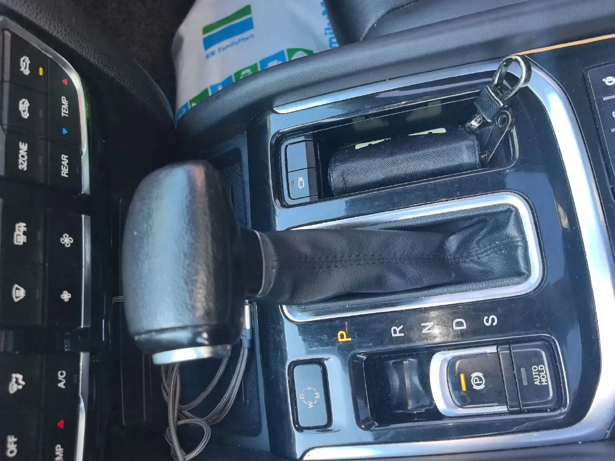 2017 GAC Trumpchi GS8 2.0T 201HP L4 6AT,autocango,china used car exporter,china ev exporter,chinese used car exporter,chinese used ev exporter