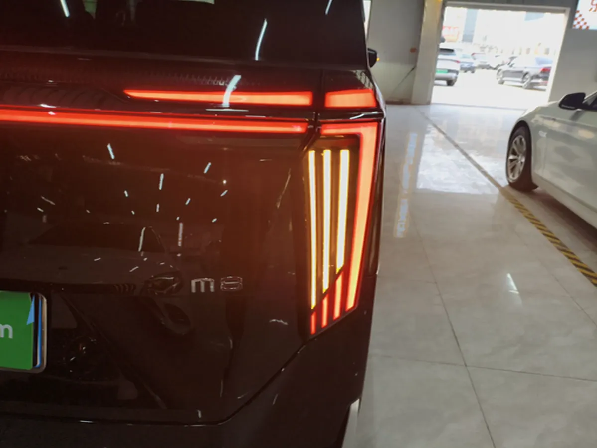 2023 GAC Trumpchi M8 2.0T 252HP L4 8AT,autocango,china used car exporter,china ev exporter,chinese used car exporter,chinese used ev exporter