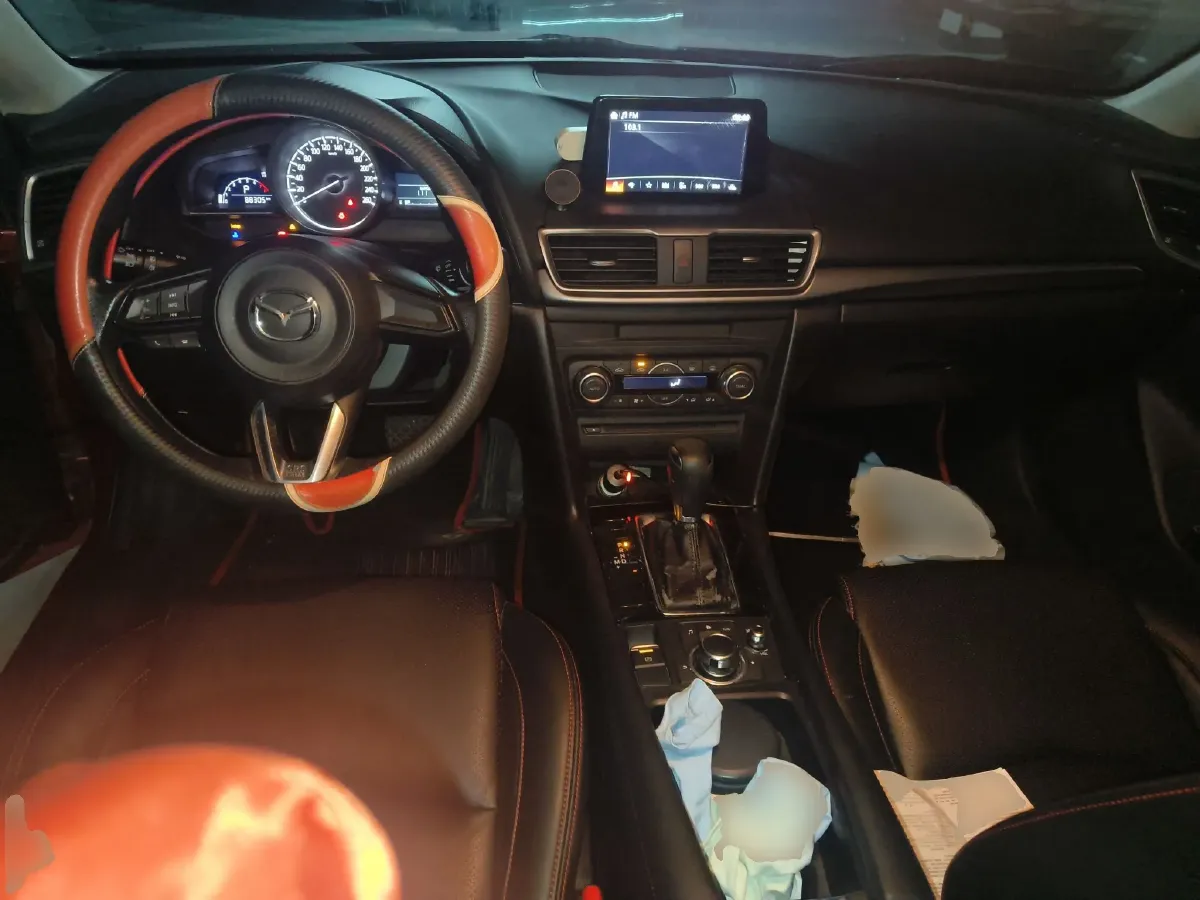 2017 Mazda 3 Axela 1.5L 117HP L4 6AT,autocango,china used car exporter,china ev exporter,chinese used car exporter,chinese used ev exporter