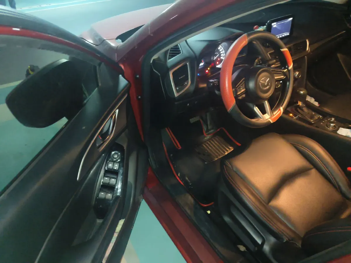 2017 Mazda 3 Axela 1.5L 117HP L4 6AT,autocango,china used car exporter,china ev exporter,chinese used car exporter,chinese used ev exporter