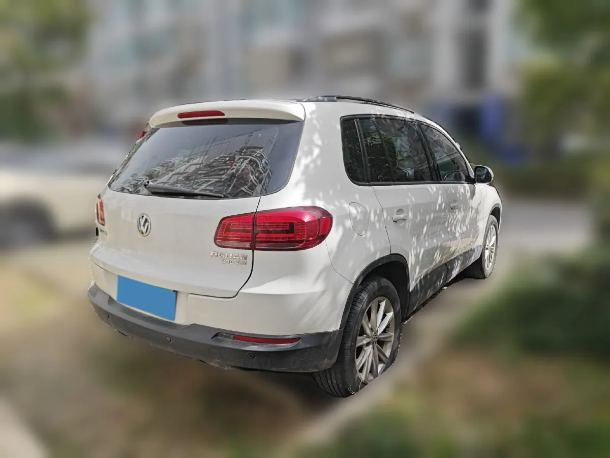 2016 Volkswagen Tiguan 1.8T 160HP L4 6AT,autocango,china used car exporter,china ev exporter,chinese used car exporter,chinese used ev exporter