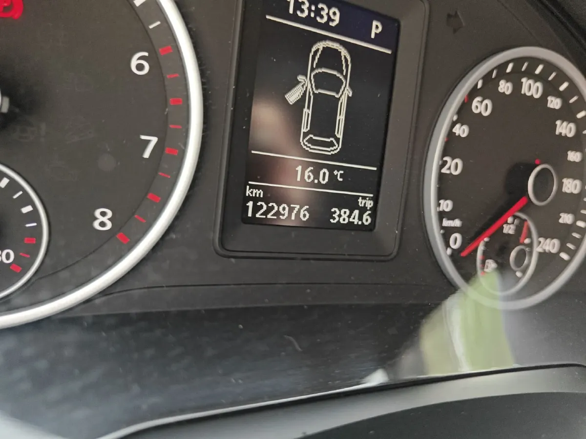 2016 Volkswagen Tiguan 1.8T 160HP L4 6AT,autocango,china used car exporter,china ev exporter,chinese used car exporter,chinese used ev exporter