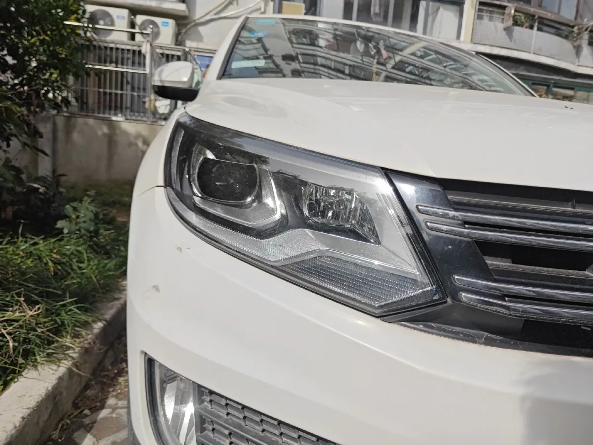 2016 Volkswagen Tiguan 1.8T 160HP L4 6AT,autocango,china used car exporter,china ev exporter,chinese used car exporter,chinese used ev exporter