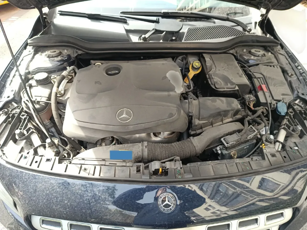 2017 Mercedes-Benz GLA Class 1.6T 156HP L4 7DCT,autocango,china used car exporter,china ev exporter,chinese used car exporter,chinese used ev exporter