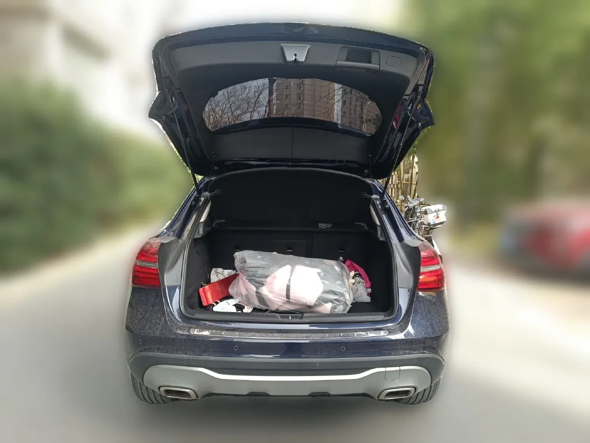 2017 Mercedes-Benz GLA Class 1.6T 156HP L4 7DCT,autocango,china used car exporter,china ev exporter,chinese used car exporter,chinese used ev exporter