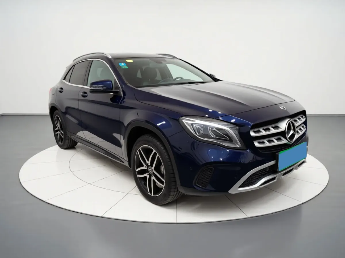 2017 Mercedes-Benz GLA Class 1.6T 156HP L4 7DCT,autocango,china used car exporter,china ev exporter,chinese used car exporter,chinese used ev exporter